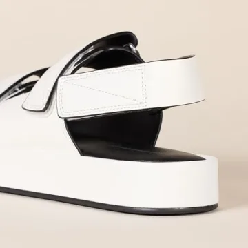 Stylish Comfortable Flat Platform Sandal for Summer Wear