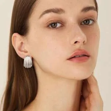 MUYAN Silver Striped Ridged Chunky Earrings for Women Trendy Minimalist Large Ribbed Textured Studs Jewelry