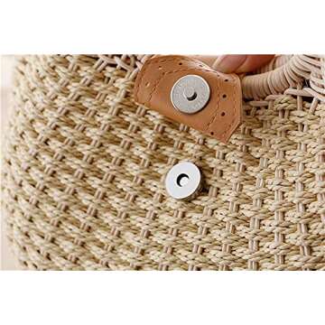 Hand-woven Straw Shell Bag - Retro Summer Favorite