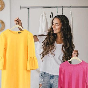 Utopia Home Velvet Hangers 30 Pack - Stylish Non-Slip Design