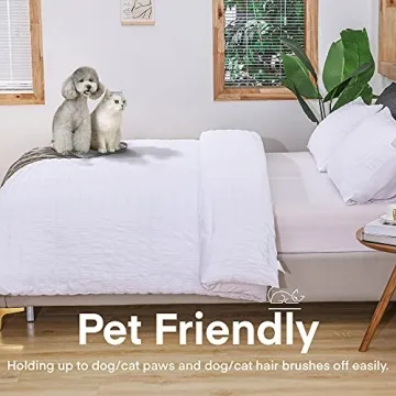 AveLom Seersucker King Comforter Set - Soft & Lightweight