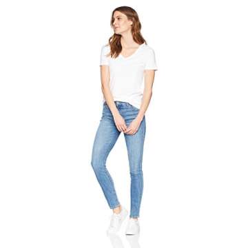 Amazon Essentials Women's Classic-Fit Short-Sleeve V-Neck T-Shirt, Pack of 2, White, Large