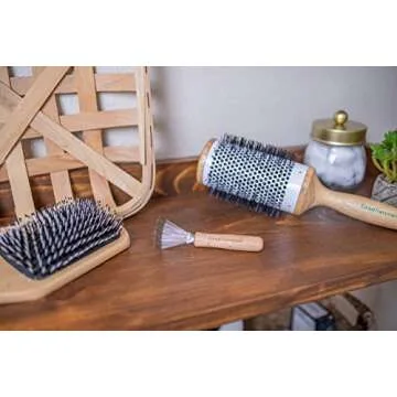 GranNaturals Hair Brush Cleaner - Rake Design for Pick Cleaning & Detangling Combs & Bristle Brushes - Durable Metal Wires, Ergonomic Wooden Handle - Quick Hair, Dust & Lint Remover Tool for Brushes