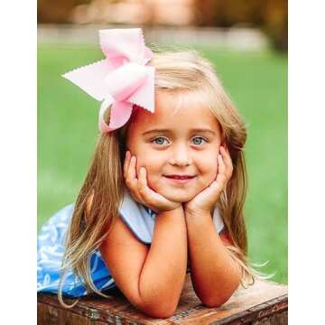 Wee Ones Girls' Classic Grosgrain Hair Bow with Scalloped Edges and Plain Wrap Center on a WeeStay Hair Clip, King, White