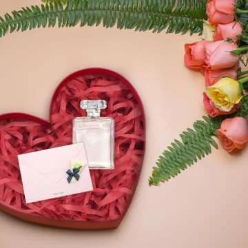 Jremreo 8.5 oz / 240g Valentine's Day Grass Basket Filler Bulk, Red White Pink Crinkle Cut Paper Shred Filler for Gift Box, Basket Filling for DIY Crafts, Wedding Anniversary Party Decorations