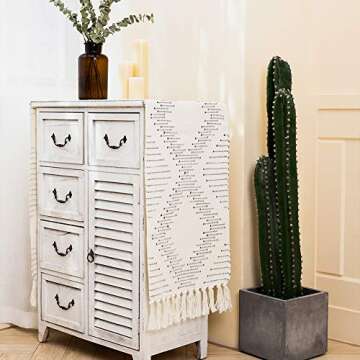 Boho Table Runner, Cotton Woven Table Runner with Tassels Farmhouse Style Dining Table Runner Braided for Dining Kitchen Wedding Party Holiday Decor, Red and Cream, Set of 4