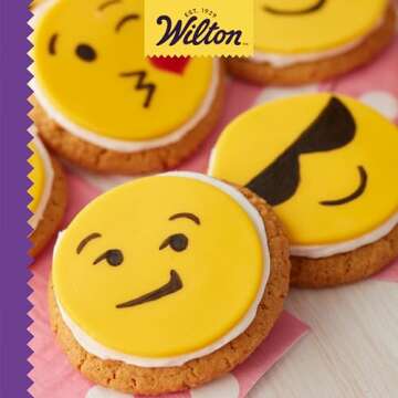 Wilton Black Food Marker, 2-Count Pack of Edible Markers, Ideal for Cookies and Cakes