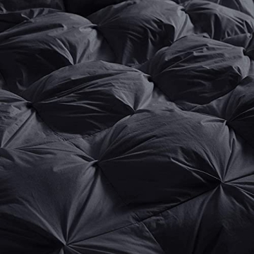 Luxurious California King Down Comforter with Pinch Pleat Design