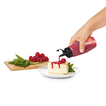 OXO Good Grips Chef's Squeeze Bottle for Precise Pouring