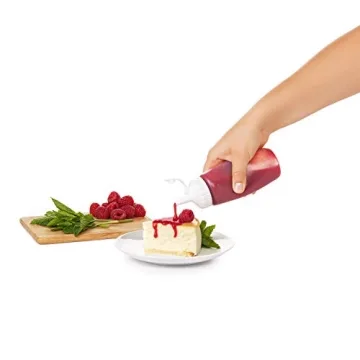 OXO Good Grips Chef's Squeeze Bottle for Precise Pouring