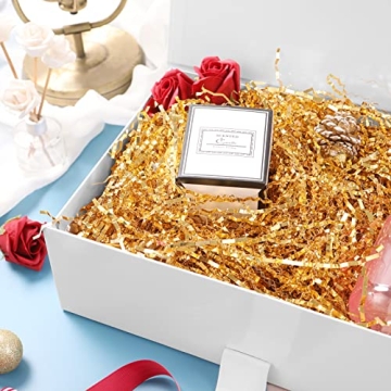 BLK&WH Large Gift Box with Magnetic Closure and Ribbon