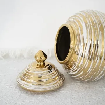 Elegant Ceramic Ginger Jar with Lid for Stylish Decor
