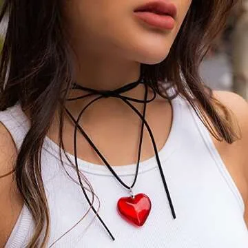 Mullike Chunky Puffy Heart Choker Necklace for Women Big Glass Heart Pendant Necklace With Elegant Braided Bow Adjustable Goth Black Velvet Chain Y2K Trendy Jewelry Gifts for Teen Girls, Glass, glass