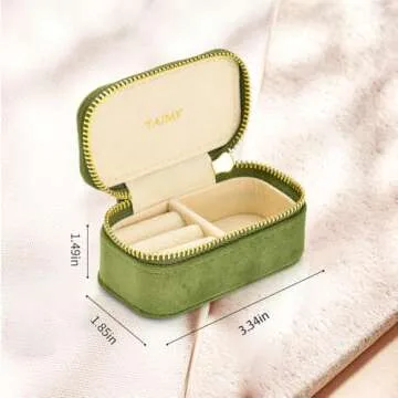 Luxurious Mini Velvet Travel Jewelry Case for Women