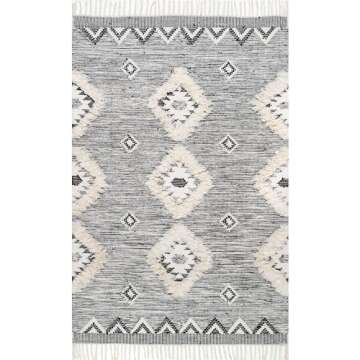 nuLOOM Savannah Moroccan Tasseled Wool Area Rug, 8x10, Black