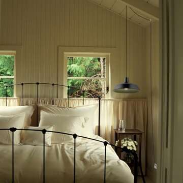 Globe Electric 65151 1-Light Plug-in Pendant Lighting, Matte Black, 15ft Black Cord, in-Line On/Off ...