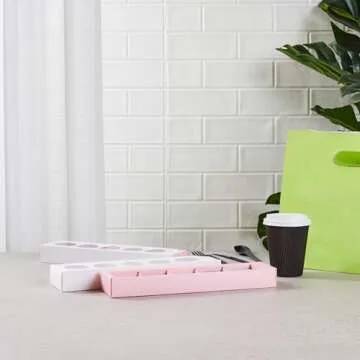 Restaurantware Valentino Macaron Boxes 100-Piece Set for Events