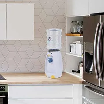 Cute YOFIT 2.5L Mini Water Dispenser Penguin Style