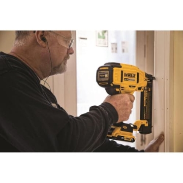 DEWALT 20V MAX Cordless Brad Nailer for Home Projects
