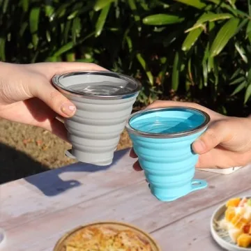 Nanaborn Collapsible Silicone Cups for Travel