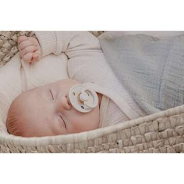 Bibs Cuddle Baby Swaddle in 100% Organic Muslin Cotton