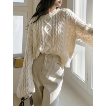 Cozy Milumia Women's Chunky Cable Knit Sweater in Beige