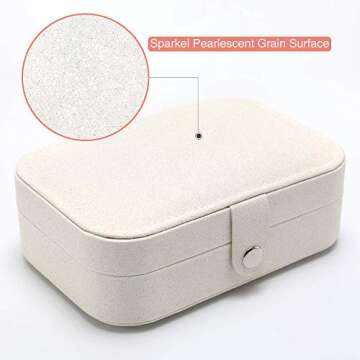 XYMAO Jewelry Boxes, Portable PU Leather Jewelry Boxes for Women Girls, Travel Jewelry Organizer for Necklace,Ring,Earring (Glitter White)