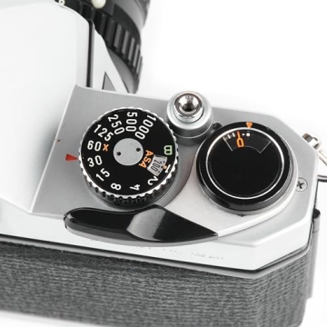 Pentax K1000 Manual Focus SLR Camera with 50mm Lens