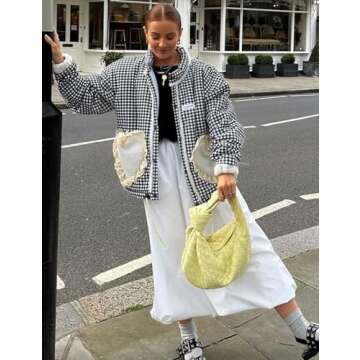 Wyeysyt Women's Cropped Puffer Jacket Winter Gingham Snap Plaid Short Padded Coats with Pockets(Black-M)