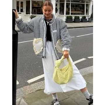 Wyeysyt Women's Cropped Puffer Jacket Winter Gingham Snap Plaid Short Padded Coats with Pockets(Black-M)