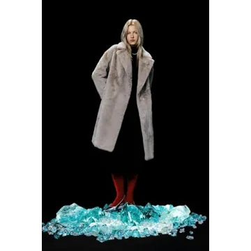 Orolay Women's Fuzzy Fleece Winter Sherpa Coat Grey M