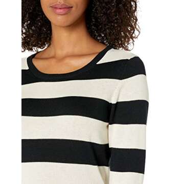 Amazon Essentials Women's Long-Sleeve Lightweight Crewneck Sweater (Available in Plus Size), Black Oatmeal Heather Rugby Stripe, Medium