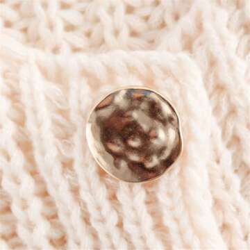 KEOMUD Women's Sleeveless Cropped Knit Cardigan Vest 2025 Casual Button Down Chunky Sweater Vest Tops with Pockets Beige X-Small