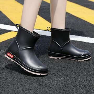 HSBDNZQ Rain Boots for Women, Lightweight Warm Waterproof Rain Boots, Anti-Slipping Garden Boots Soft and Durable, Chelsea Rain Boots with Comfortable Insoles for Outdoor