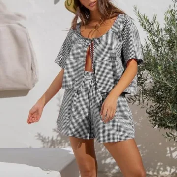 Stylish Women's Casual Plaid Pajamas Set for Every Occasion