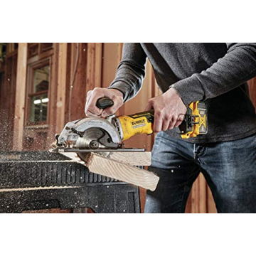 DEWALT 20V MAX Circular Saw Kit for All Projects