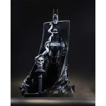 Batman by Bill Sienkiewicz 1:10 Scale Resin Statue