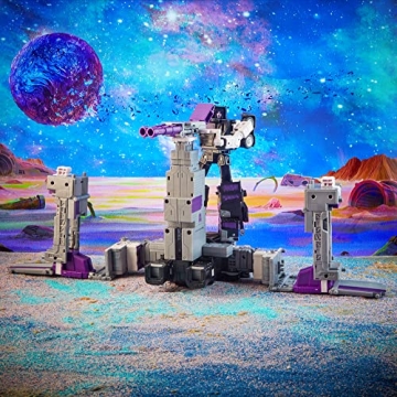 Transformers Legacy 13-inch Decepticon Motormaster Action Figure