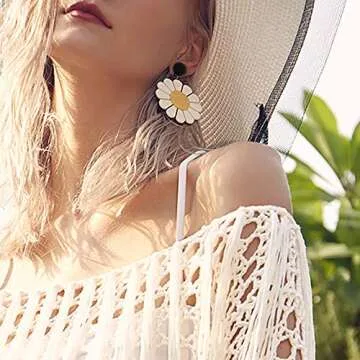 YOOE Acrylic Big Daisy Flower Dangle Earring. Exaggeration White Daisy Eardrop, Geometric Circle Semicircle Sun Flower Dangler Earring (Style 2)