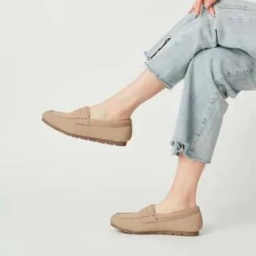 Vespiero Women’s Comfortable Slip On Loafers – Size 8.5