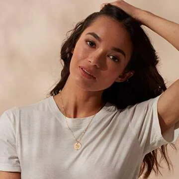 MEVECCO Birth Flower Necklace 18k Gold Engraved Custom Floral Pendant Necklaces Dainty Birth Month Flower Disc Charm Hand Stamped Flower Disk Necklace Personalized Jewelry Birthday Gift for Her