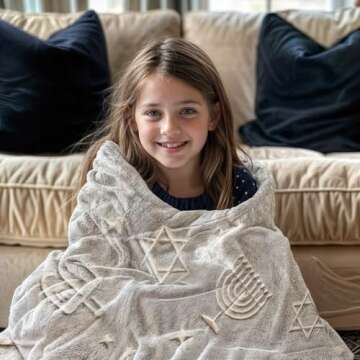 Glow in The Dark Blanket – Soft Flannel Throw with Menorah, Dreidels & Jewish Stars for Kids & Adu...