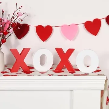 Charming Wooden XOXO Valentine's Day Tabletop Sign
