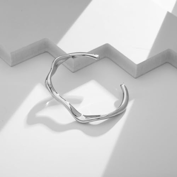 Stylish WOWORAMA Irregular Silver Cuff Bracelet for Women