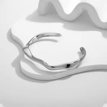 Stylish WOWORAMA Irregular Silver Cuff Bracelet for Women
