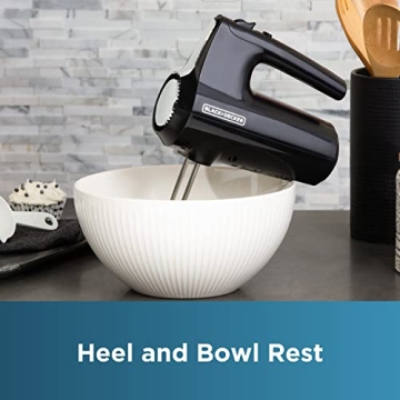 BLACK+DECKER 5 Speed Electric Hand Mixer with HELIX Beat