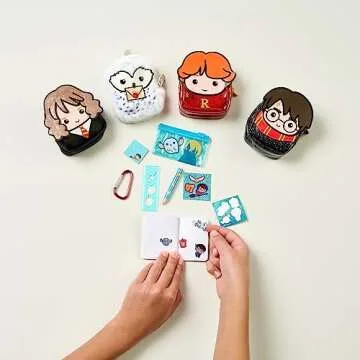 REAL LITTLES Harry Potter Wizarding World Backpack with 6 Micro Stationery Surprises Inside! 4 to Collect - Harry Potter, Hermione Granger, Ron Weasley and Hedwig - Styles May Vary