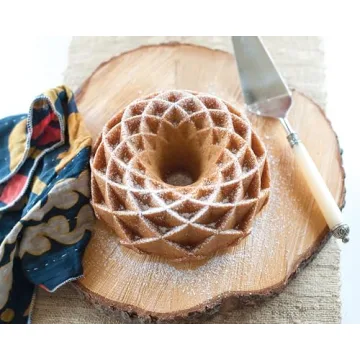 Nordic Ware Jubilee Bundt Pan - Elegant 10 Cup Design