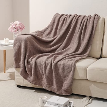 Bearberry Soft Fluffy Throw Blanket - Lightweight Cozy Design