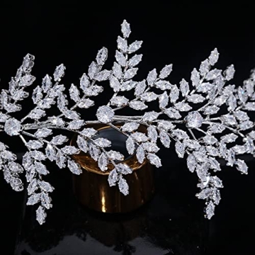 Jorsnovs Cubic Zirconia Bridal Tiara for Stunning Occasions